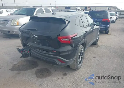 2024 Chevrolet Trax Fwd 1Rs z USA, uszkodzony, nr VIN KL77LGE21RC032862